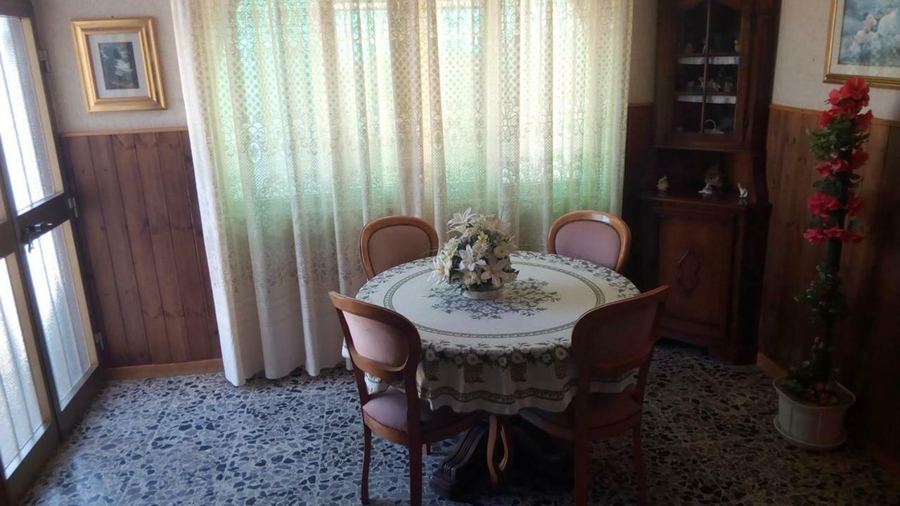 ポルト・コンテ Privacy & Relax In Sardegna Bed & Breakfast エクステリア 写真