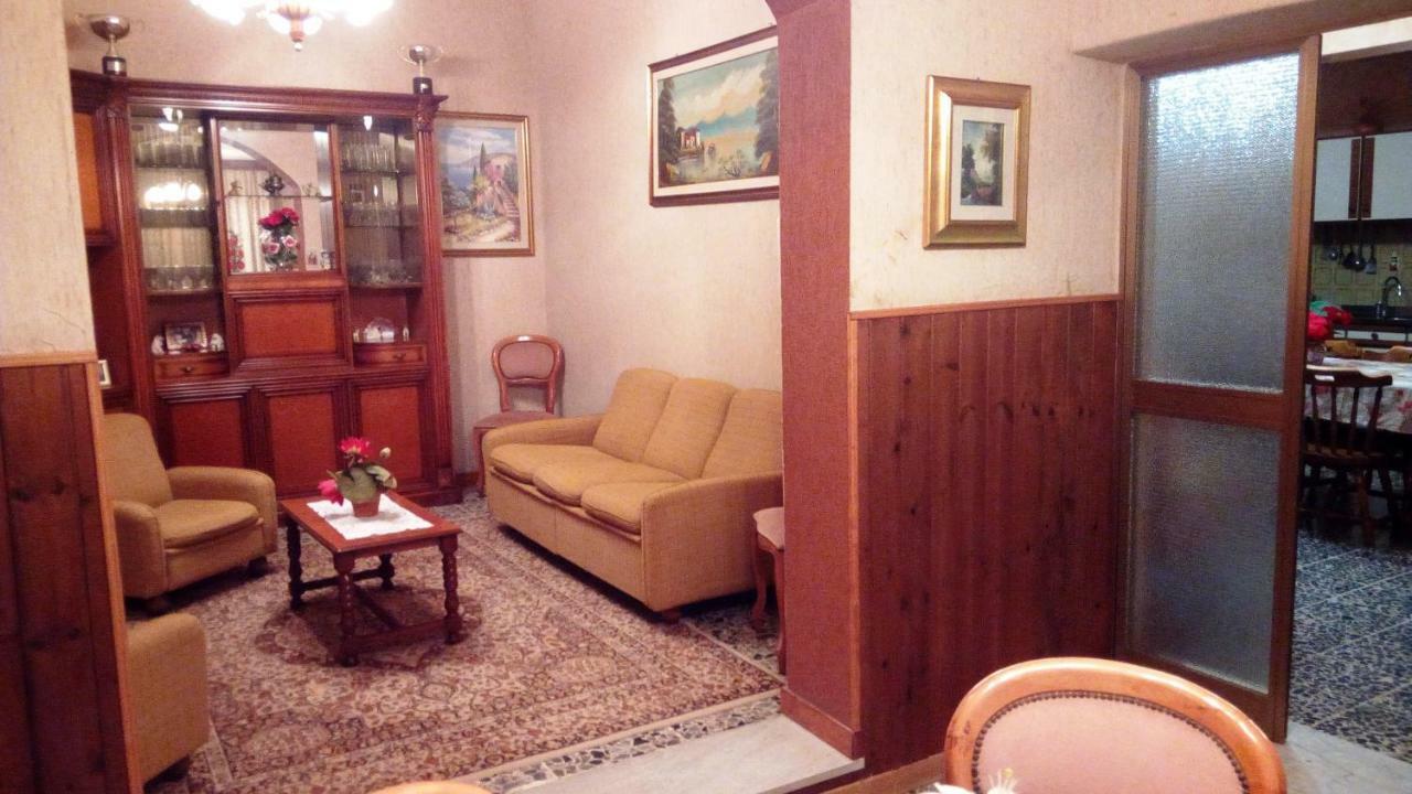 ポルト・コンテ Privacy & Relax In Sardegna Bed & Breakfast エクステリア 写真