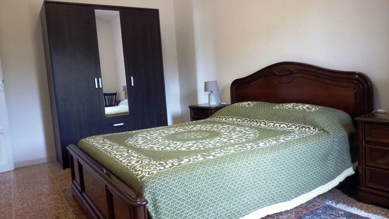ポルト・コンテ Privacy & Relax In Sardegna Bed & Breakfast エクステリア 写真